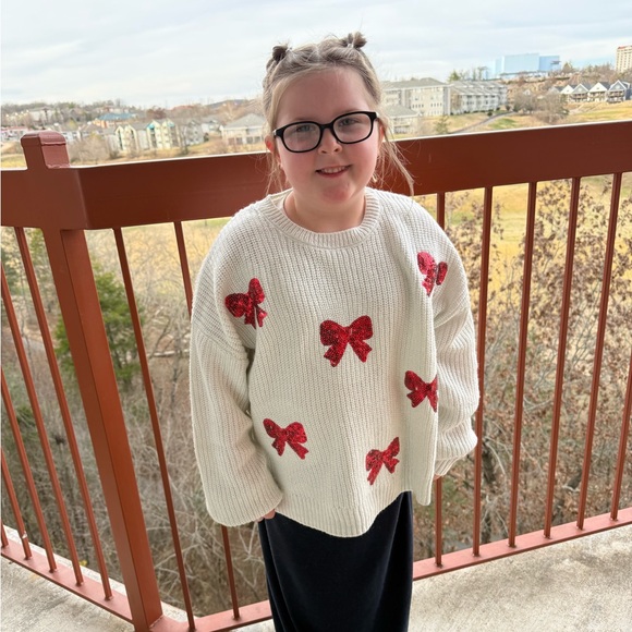 Meet your Posher, Stephanie - Picture 5 of 13